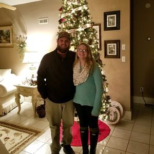 Meet your Posher, Dustin